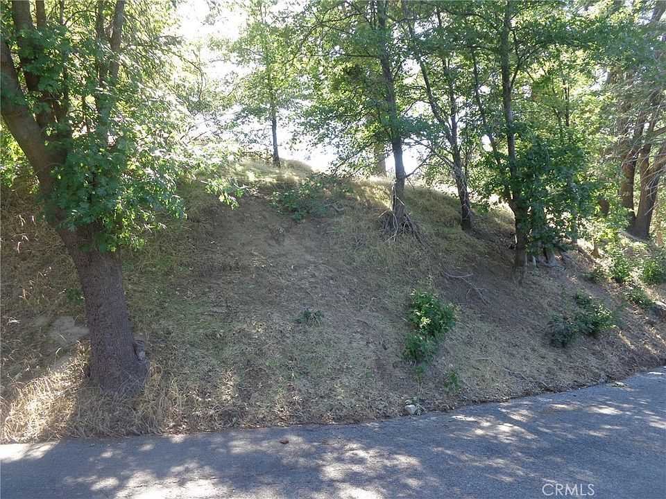 1st image of 24 Jewel Dr #24
