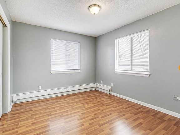4th image of 3615 Knox Ct #1004