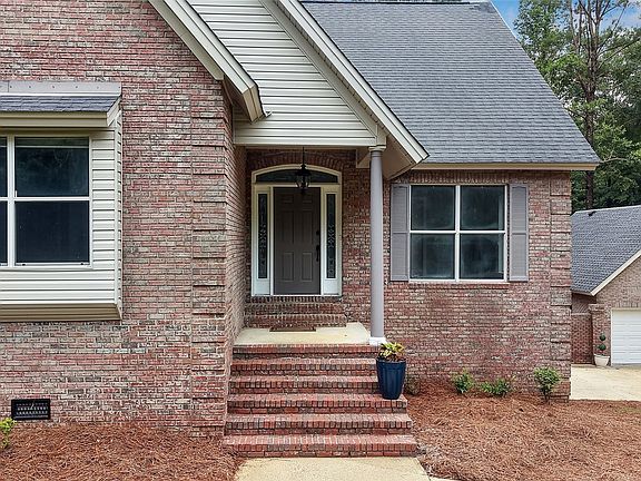 4th image of 106 Martin Dr