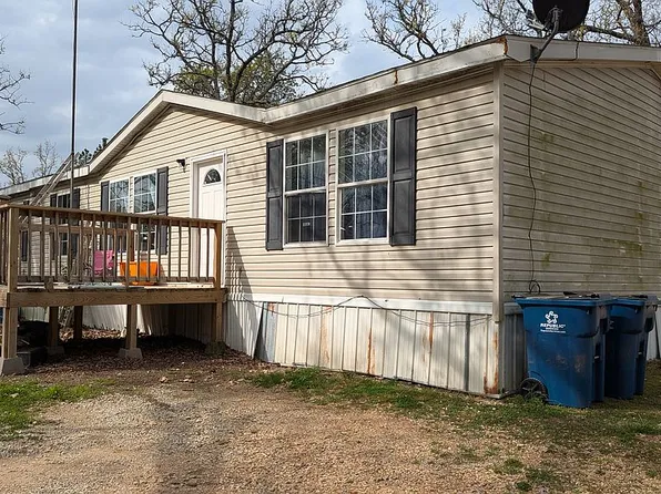 8638 S Pleasant Valley Rd, Gentry, AR 72734