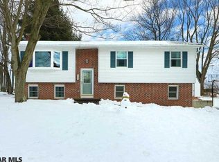115 Ramblewood Rd, Pennsylvania Furnace, PA