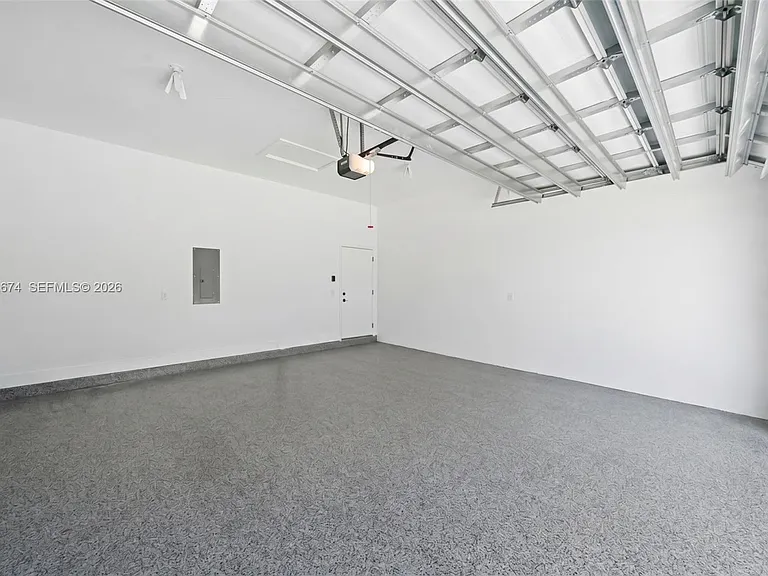 2962 NW 10th Ct — Photo 20