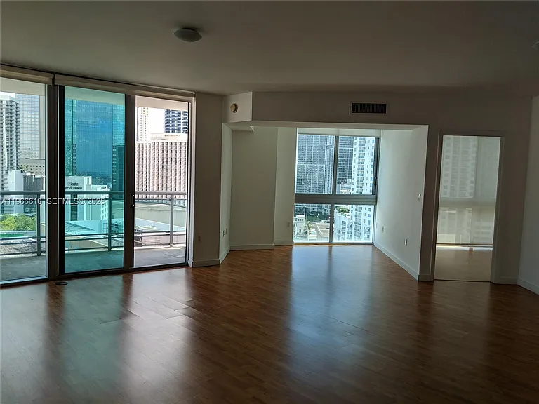 350 S Miami Ave #1901 — Photo 30