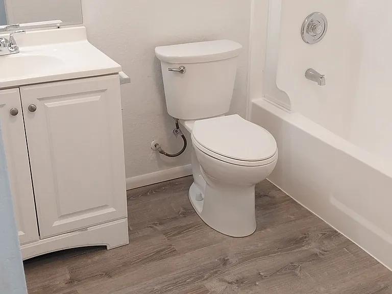 4336 Iowa St #10 — Photo 3