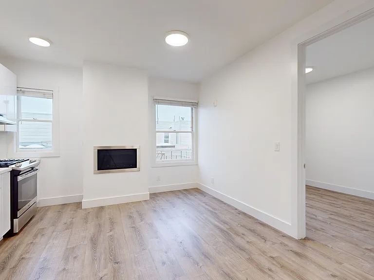 3201 Octavia St #304 — Photo 4