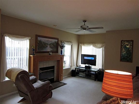 3rd image of 8149 Otium Ct