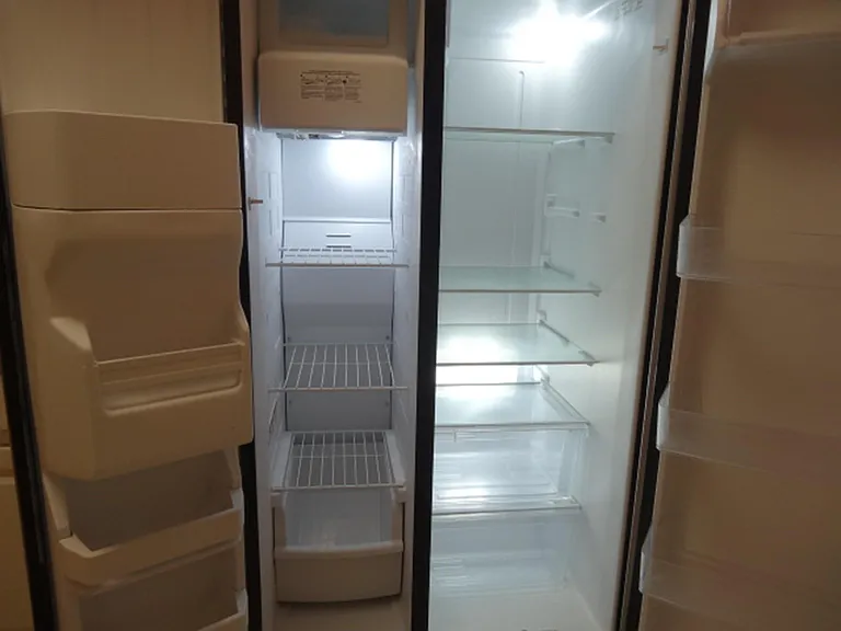864 Augusta Dr #208 — Photo 14
