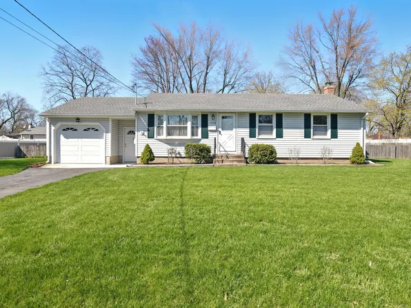 338 South Elm Street, Windsor Locks, CT 06096