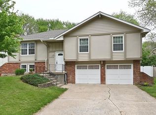 2102 NW 64th Ter, Kansas City, MO 64151