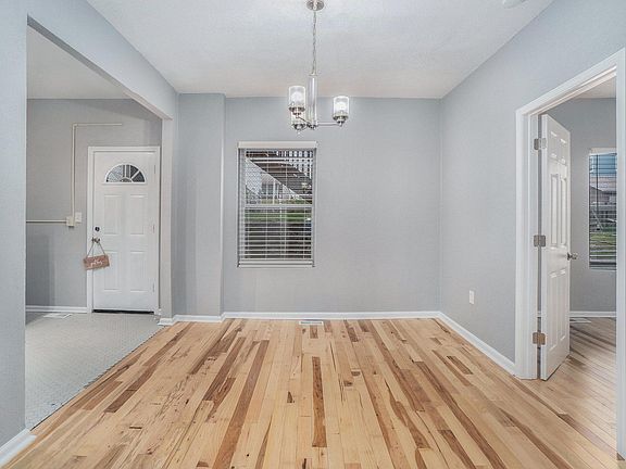 4th image of 416 Montgall Ave #2