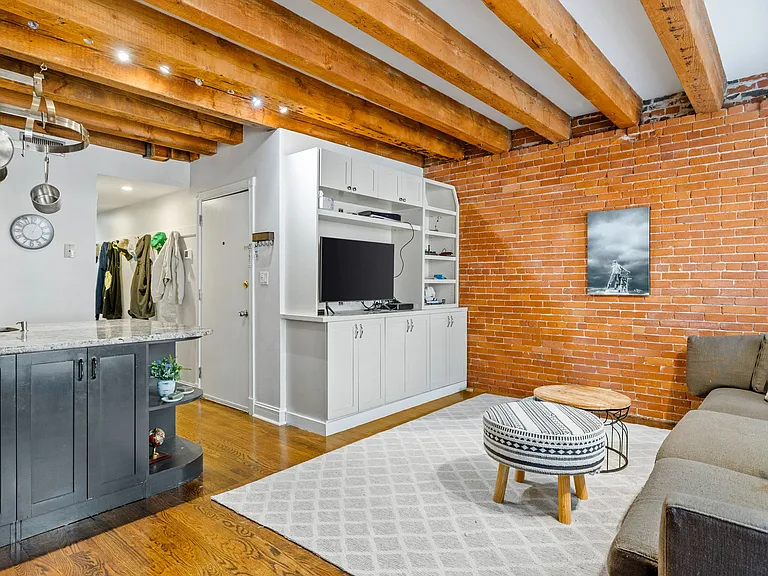 121 Fulton St #3 — Photo 2