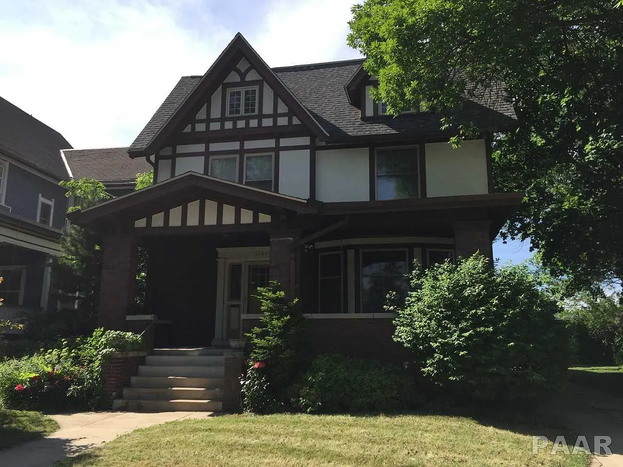 1105 W Moss Ave photo 1