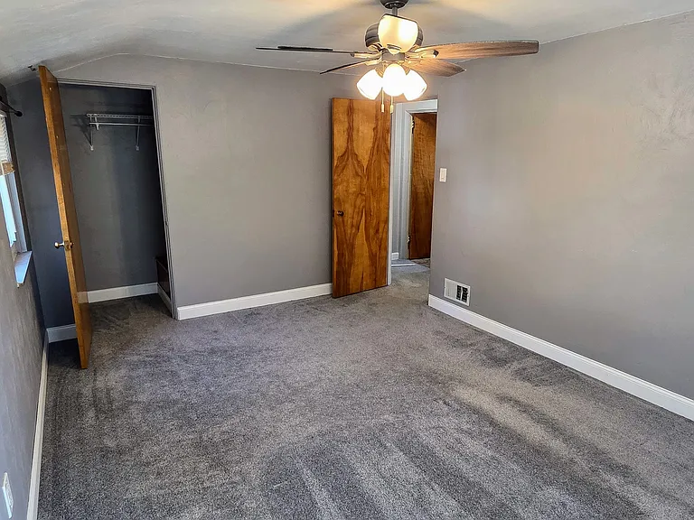 1113 Wareman Ave — Photo 15