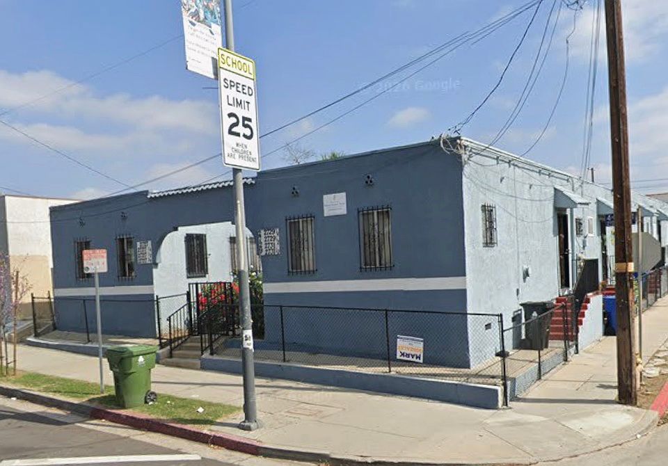 1st image of 2729 E 4th St