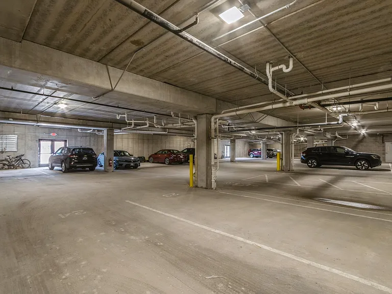 NewBo Lofts — Photo 37