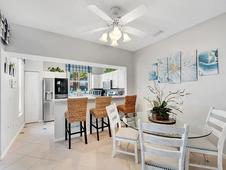 8193 Sandpiper Way — Photo 7