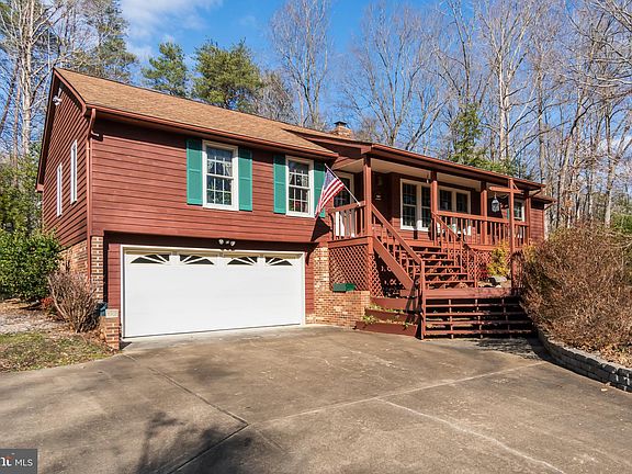 2nd image of 119 Broadfield Ln