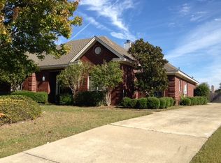 1925 Parkview Dr S, Montgomery, AL 36117