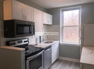 1407 Commonwealth Ave #303, Brighton, MA 02135