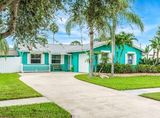680 Mark Dr, West Melbourne, FL 32904