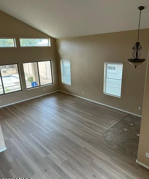 3118 S 95th Ln — Photo 3