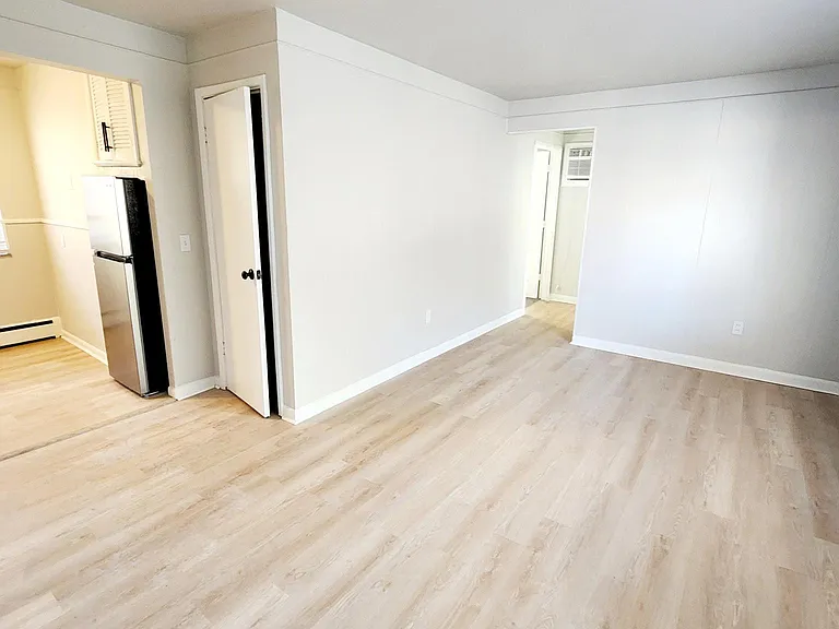 2934 Glenway Ave #4 — Photo 7