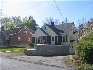 1st image of 64 W Dorsey Ln
