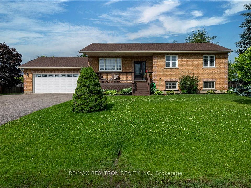 1st image of 4 Templeton Dr