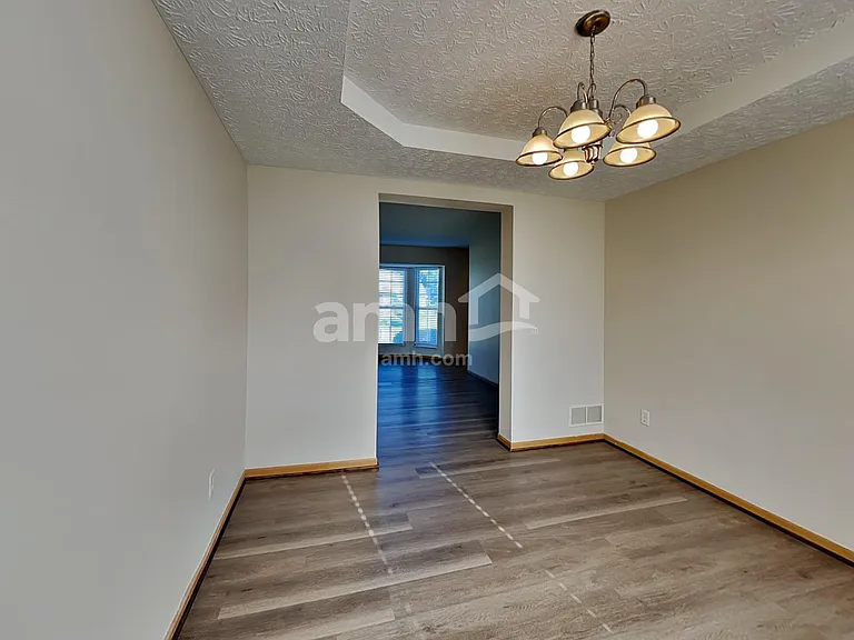 8510 Reynoldswood Dr — Photo 5