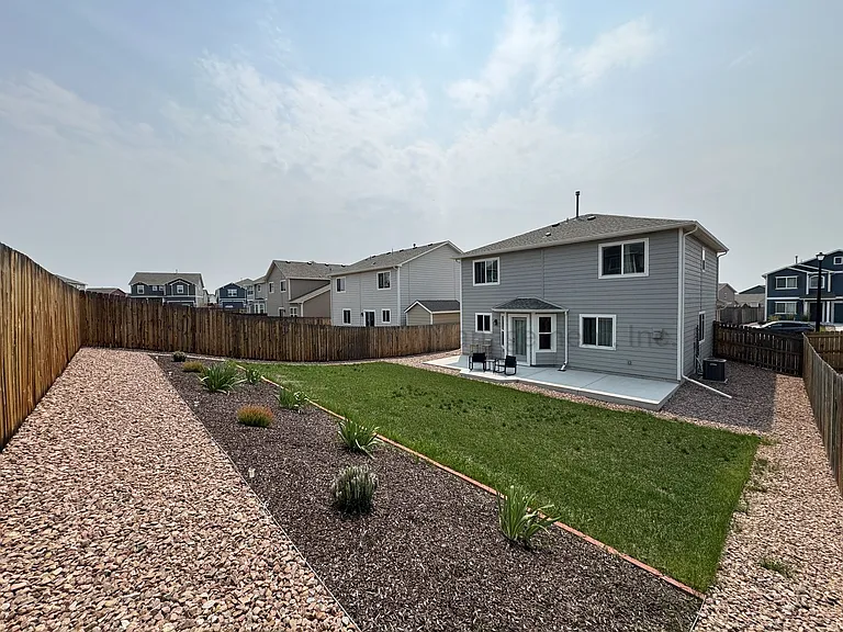 11054 Avena Rd — Photo 14