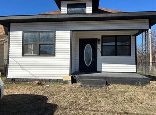 923 SW 5th St, Lawton, OK 73501