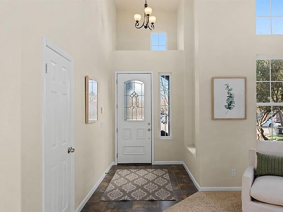 3rd image of 30 Hahnemann Lane