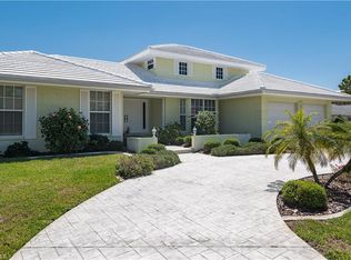 2125 Palm Tree Dr, Punta Gorda, FL 33950