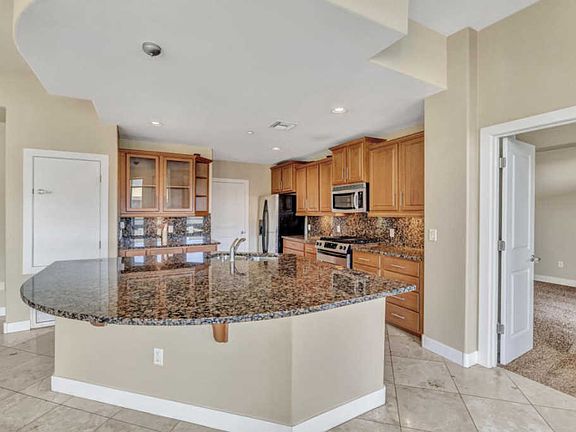4th image of 945 E Playa Del Norte Dr Unit 5001