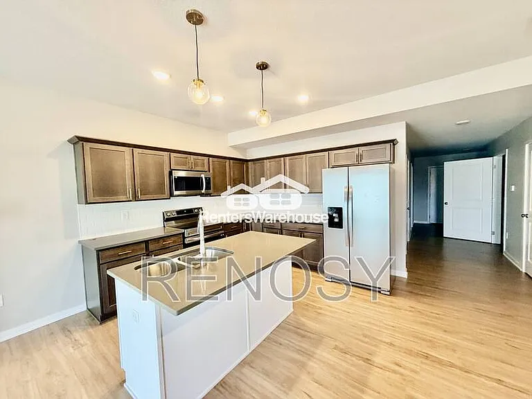 3620 NE Marissa Ln — Photo 4
