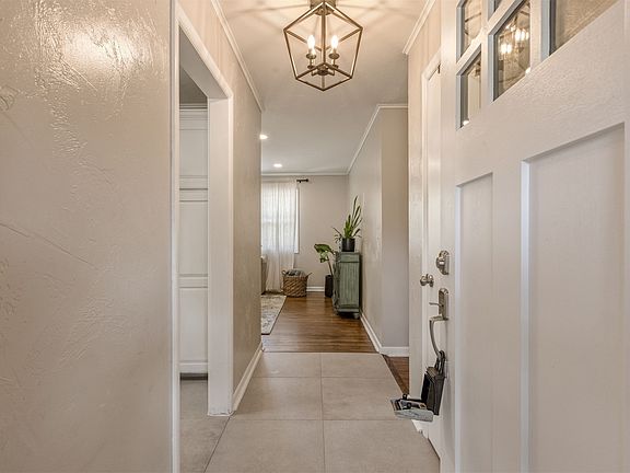 5th image of 4435 E 60th St