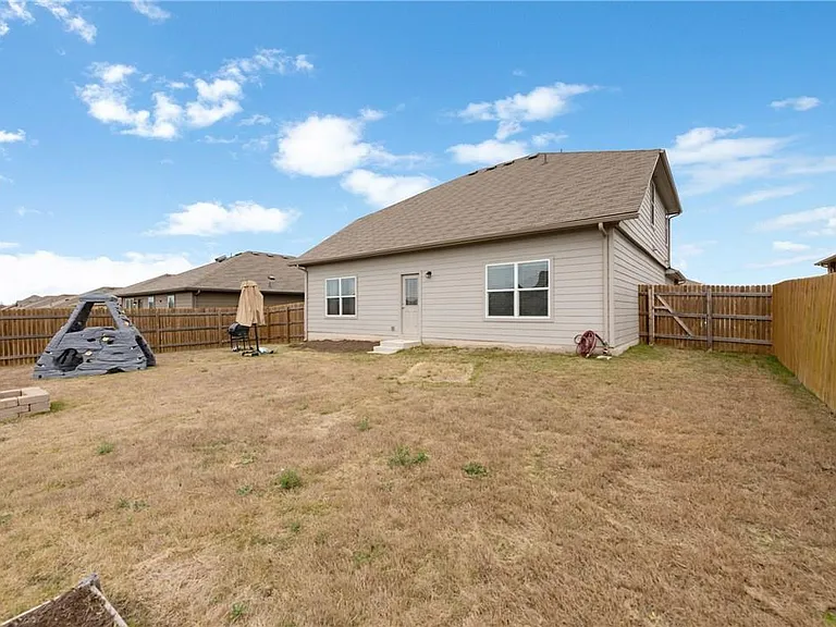 206 Llano River Trl — Photo 34