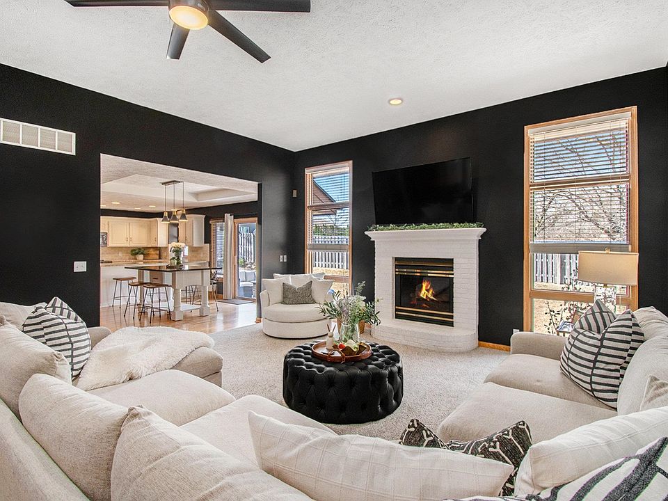 1st image of 7006 Thorn Apple Ln