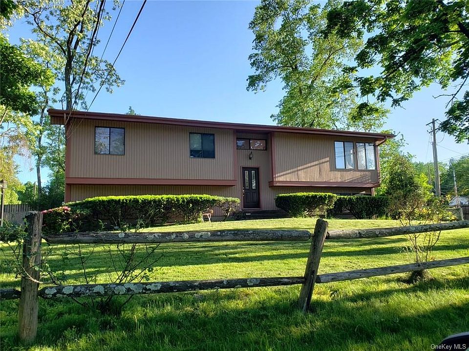 2nd image of 2 Harmony Rd
