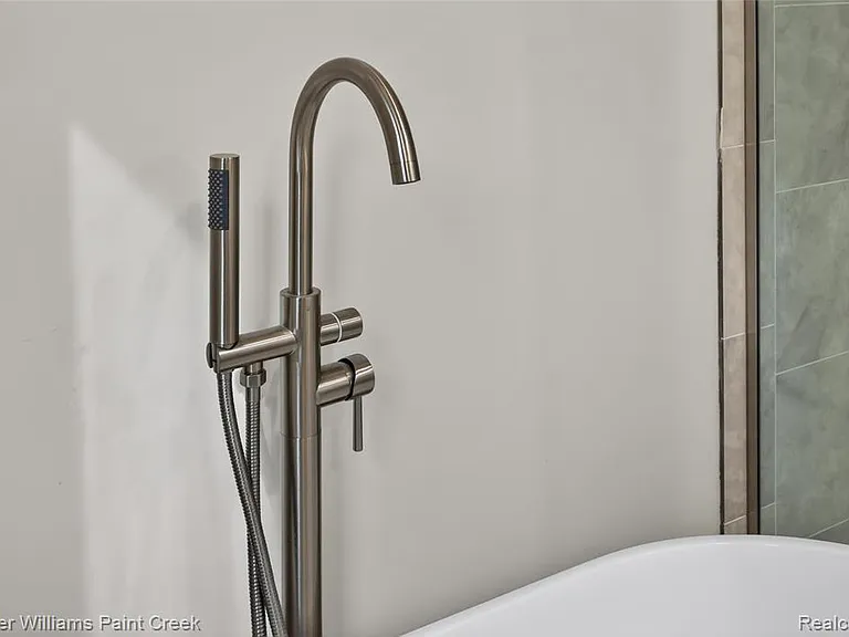 1727 Linksview Way — Photo 36