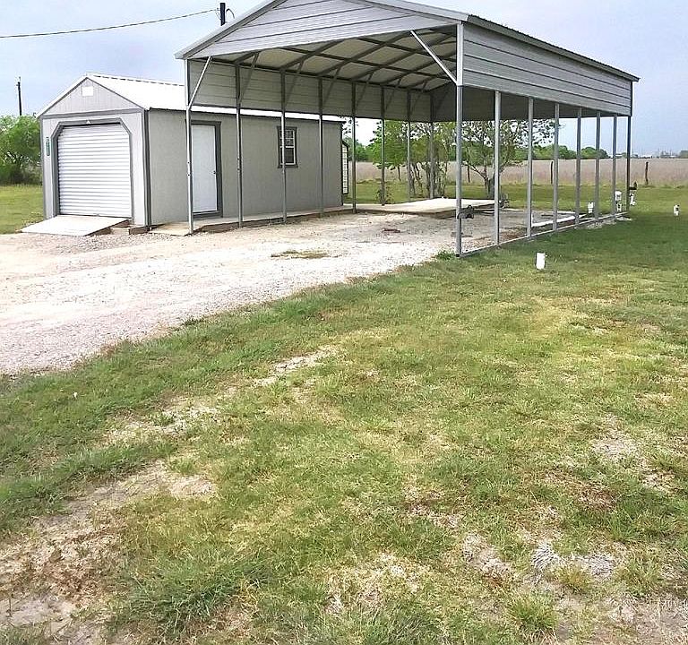 1st image of 30 Snook Dr