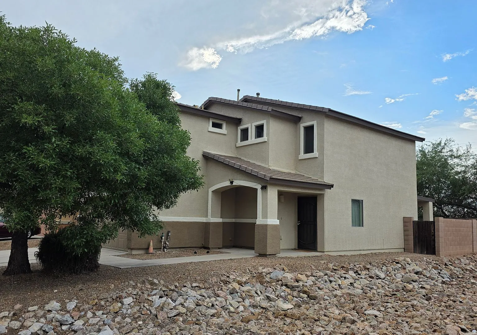 Beautiful two story House 3Bed 2.5 Bath — Photo 4