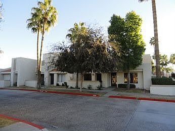 1st image of 715 E Lola Dr