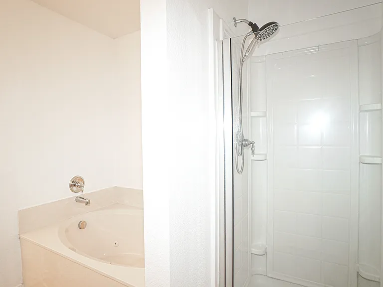 4006 Collin Ct — Photo 24