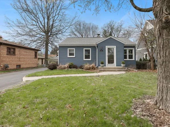 418 Bonnie Brae Ave, Itasca, IL 60143