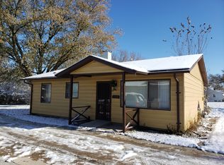 195 W 157th St, Harvey, IL