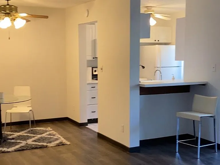 2103B Melrose Dr #2103 — Photo 44