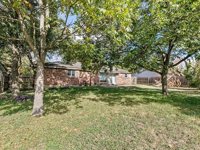 13001 Powderhorn St — Photo 24