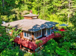 451 Tip Top Ridge Rd, McKinleyville, CA 95519