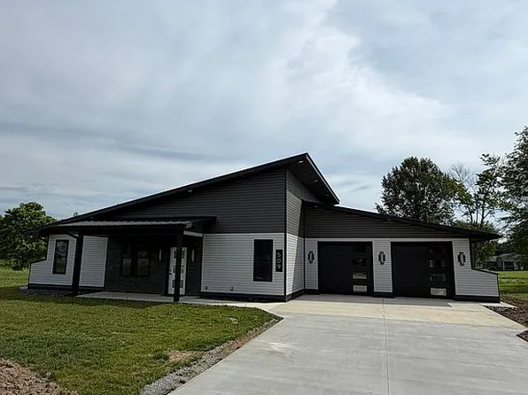 509 E Iowa St, Oblong, IL 62449